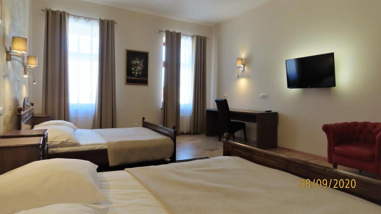 Euro Aparthotel Tarnow Exterior photo