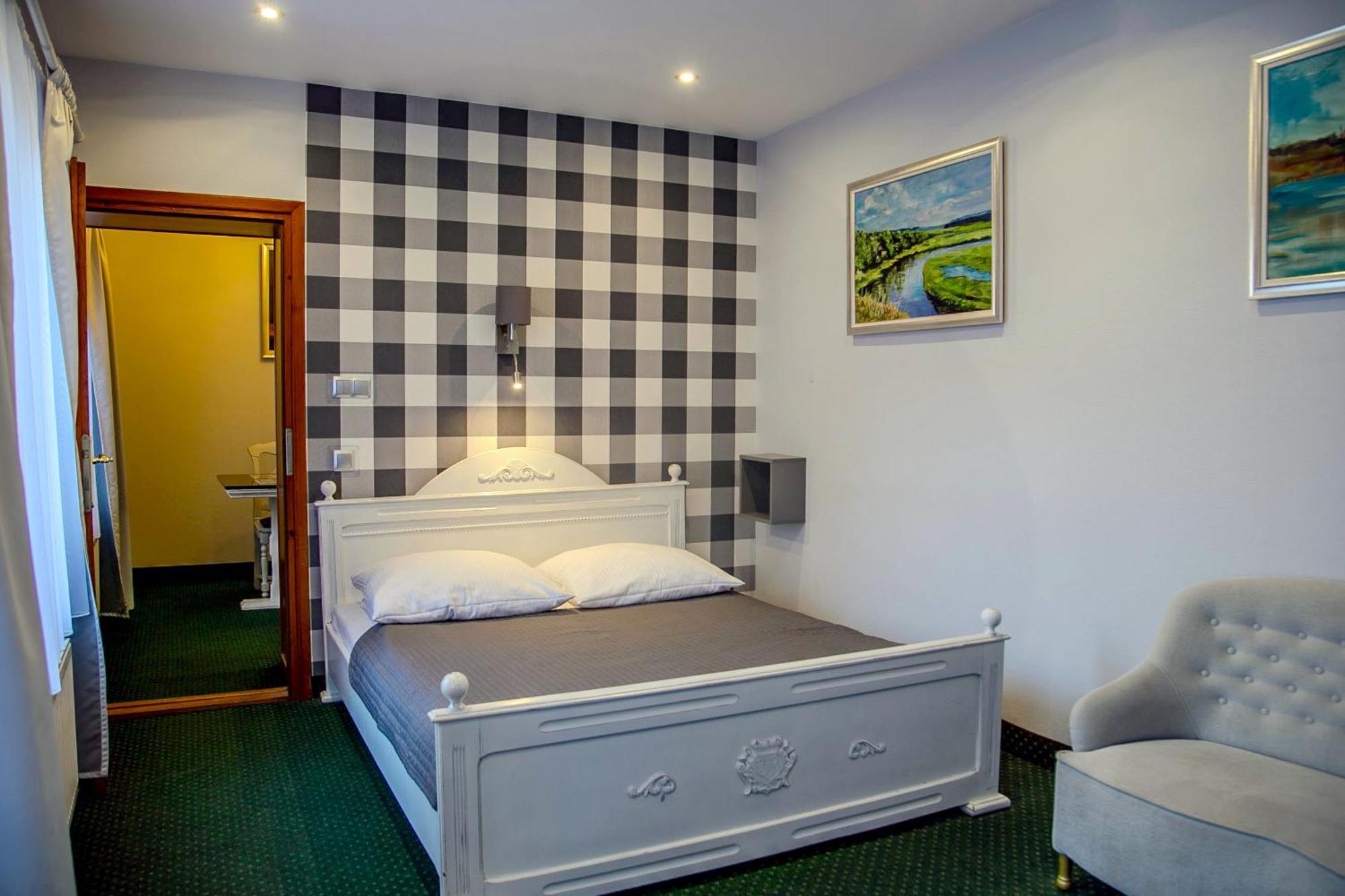Euro Aparthotel Tarnow Room photo